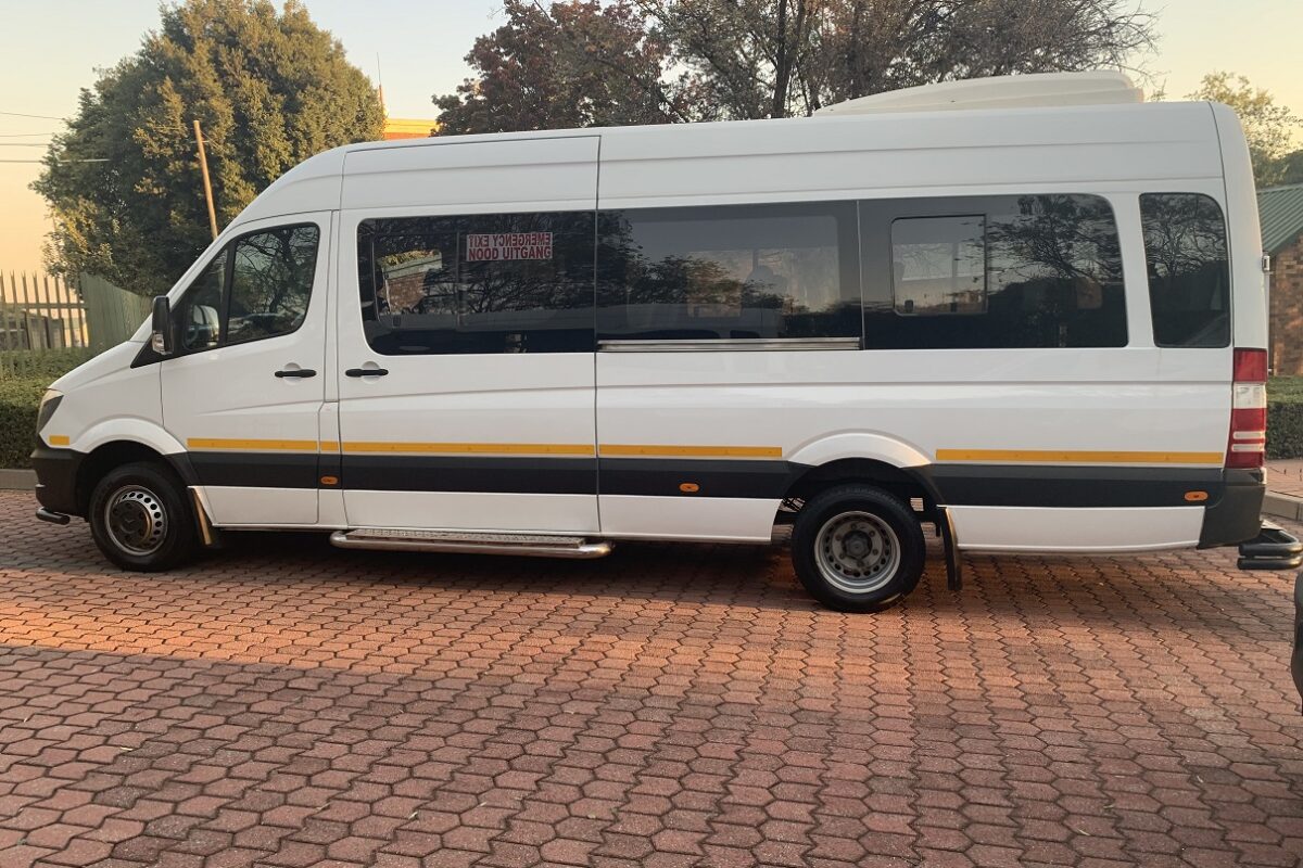21 Seater Minibus | Muano Tours | muanotours.co.za